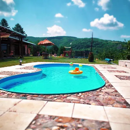 Rezort Zdravkovac Country Club Jarmenovci